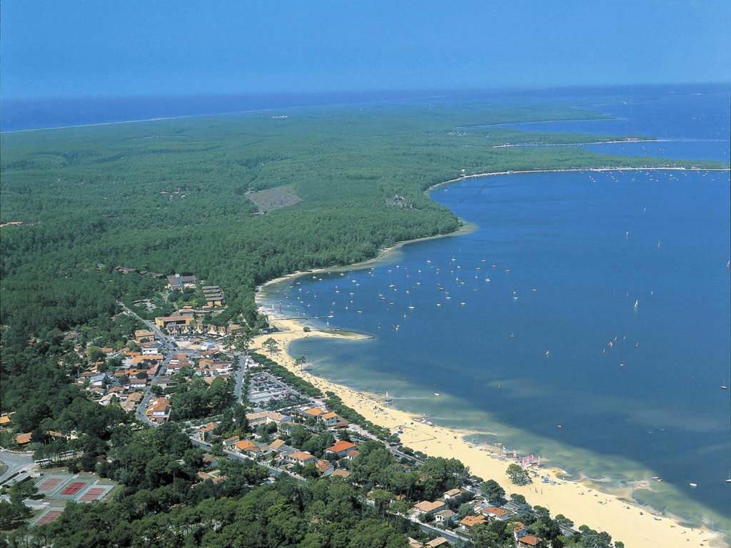 Gite A La Campagne Avec Jacuzzi Avensan Exteriér fotografie